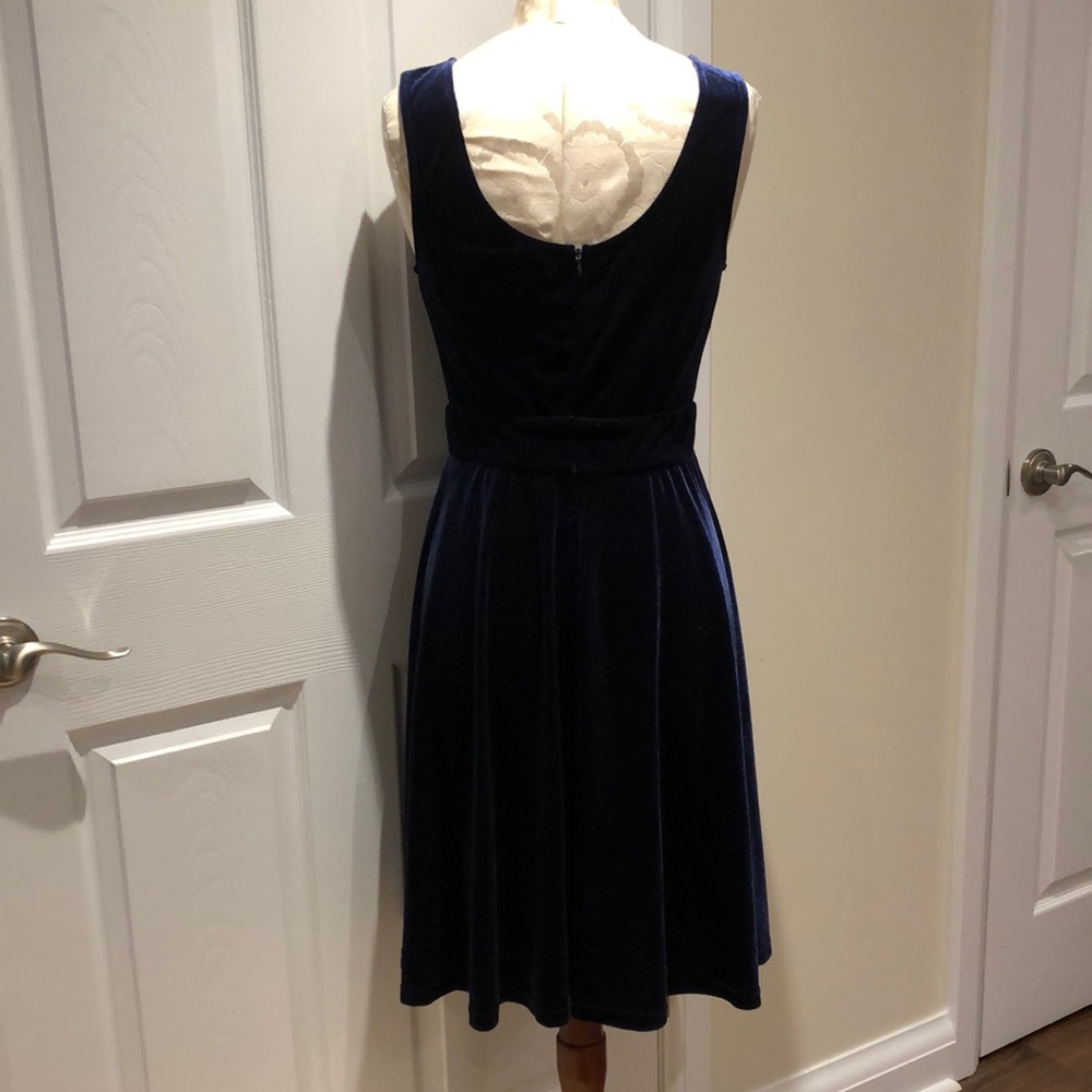 Grace Karin | NWT Velvet & Lace V-neck Sleeveless Midi Dress - Picture 2 of 10